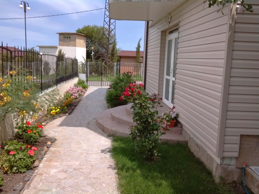 Morska Zvezda Guest House Chernomorets Bagian luar foto